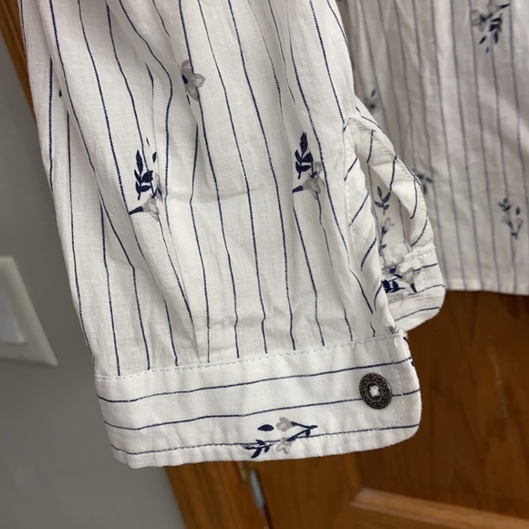 Maurice’s blouse - Picture 3 of 3